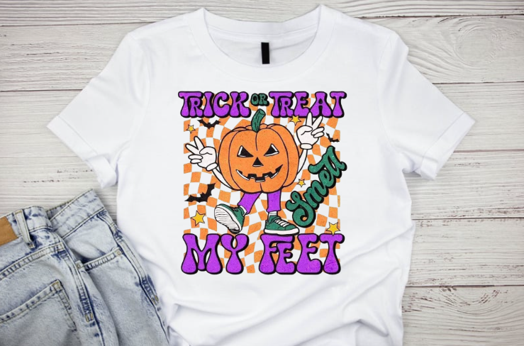 Trick or Treat Smell my Feet T-shirt