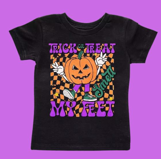 Trick or Treat Smell my Feet T-shirt